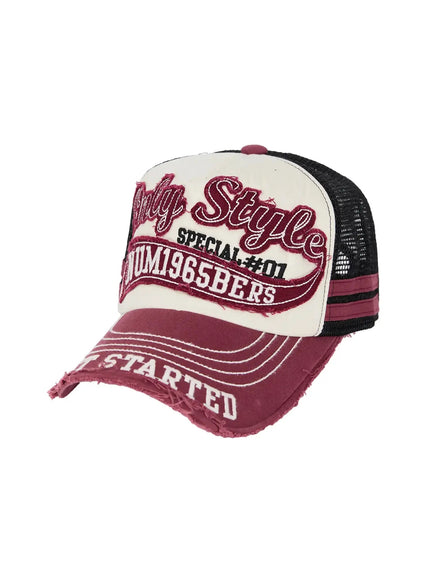 Vintage Graphic Cap IL506 in Dark red, size One Size
