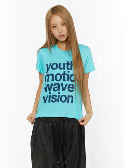 Youth Graphic Short Sleeve Tee IL524 in Light blue, size S/M