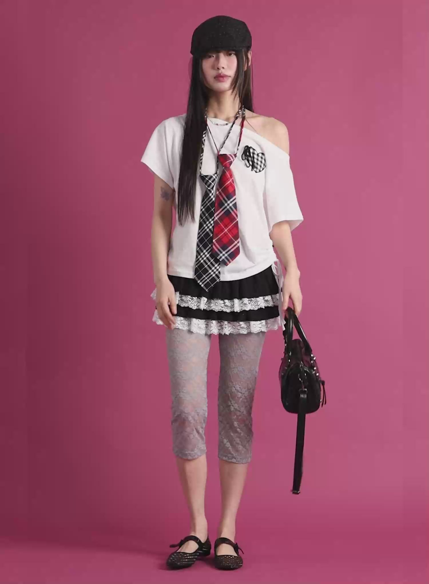 Heart Patch One-Shoulder Oversized T-Shirt IU518