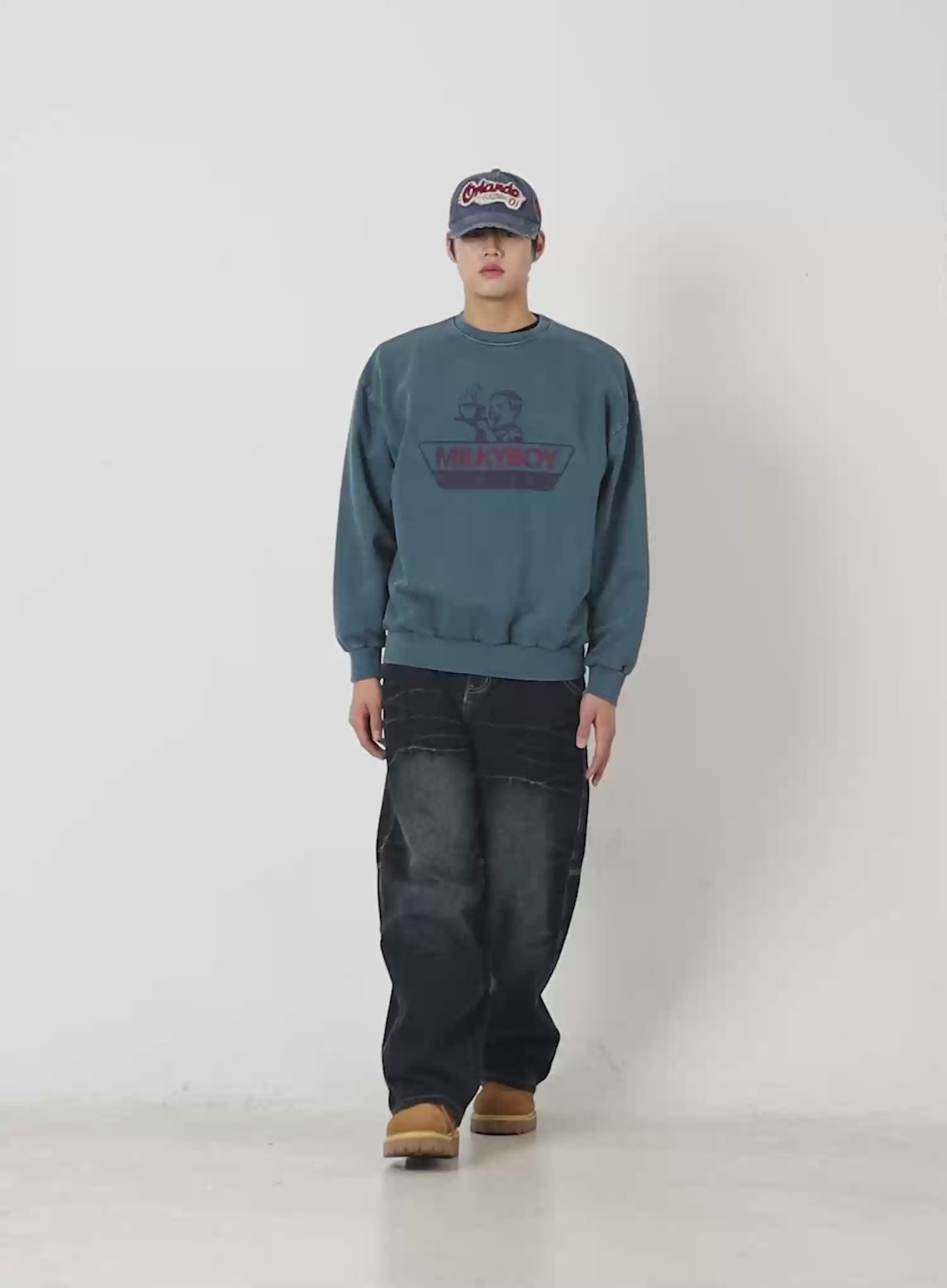 Men's Graphic Sweatshirt IM502