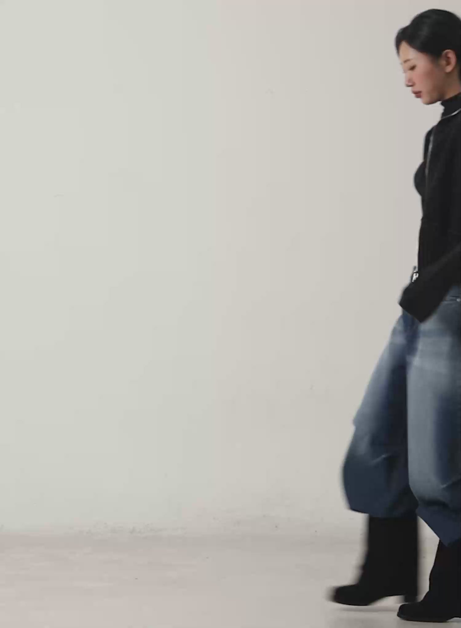 Ribbed High-Neck Zip-Up Cardigan CJ530