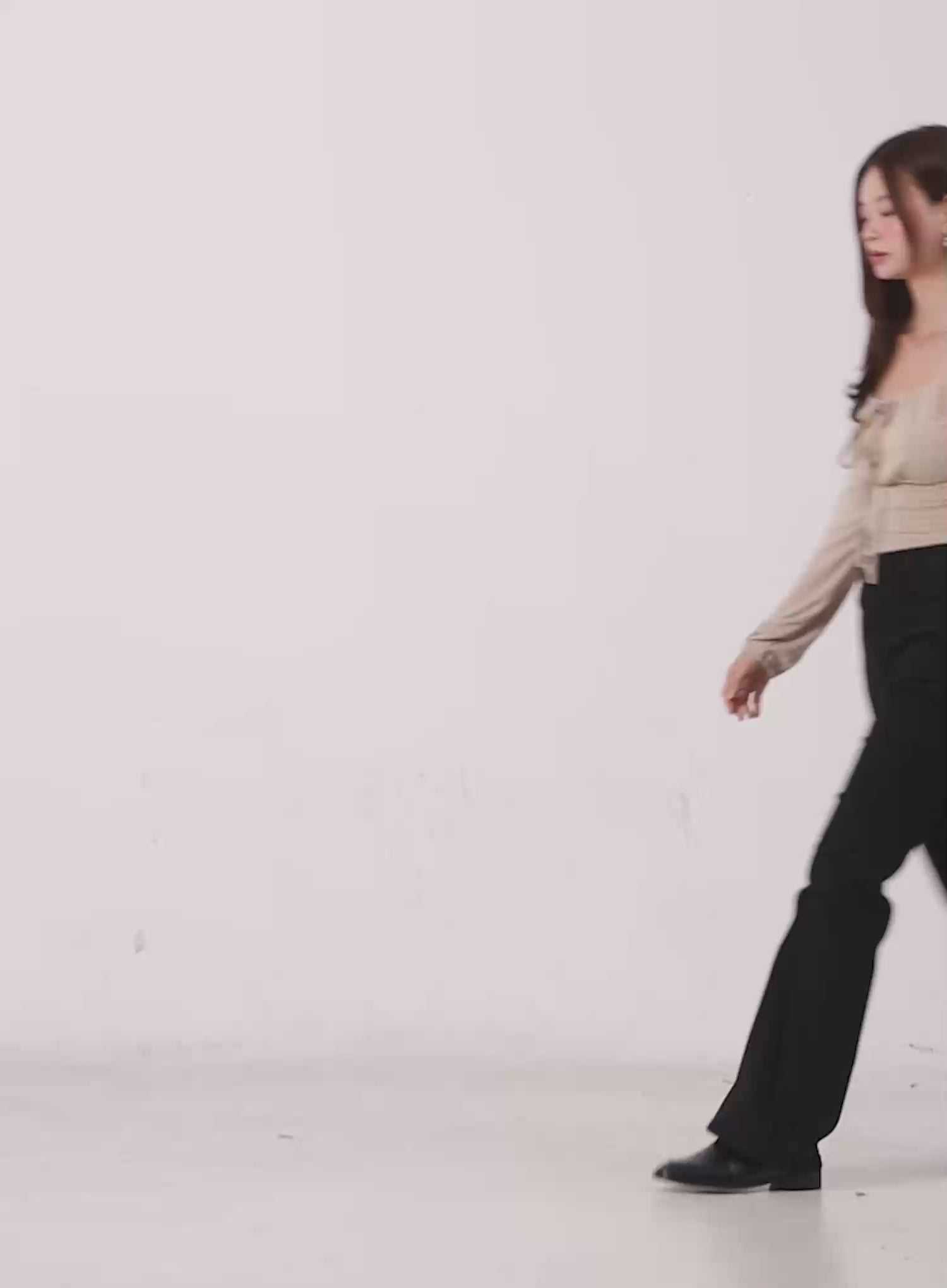 Long Sleeve Shirred Ribbon Crop Top CG521