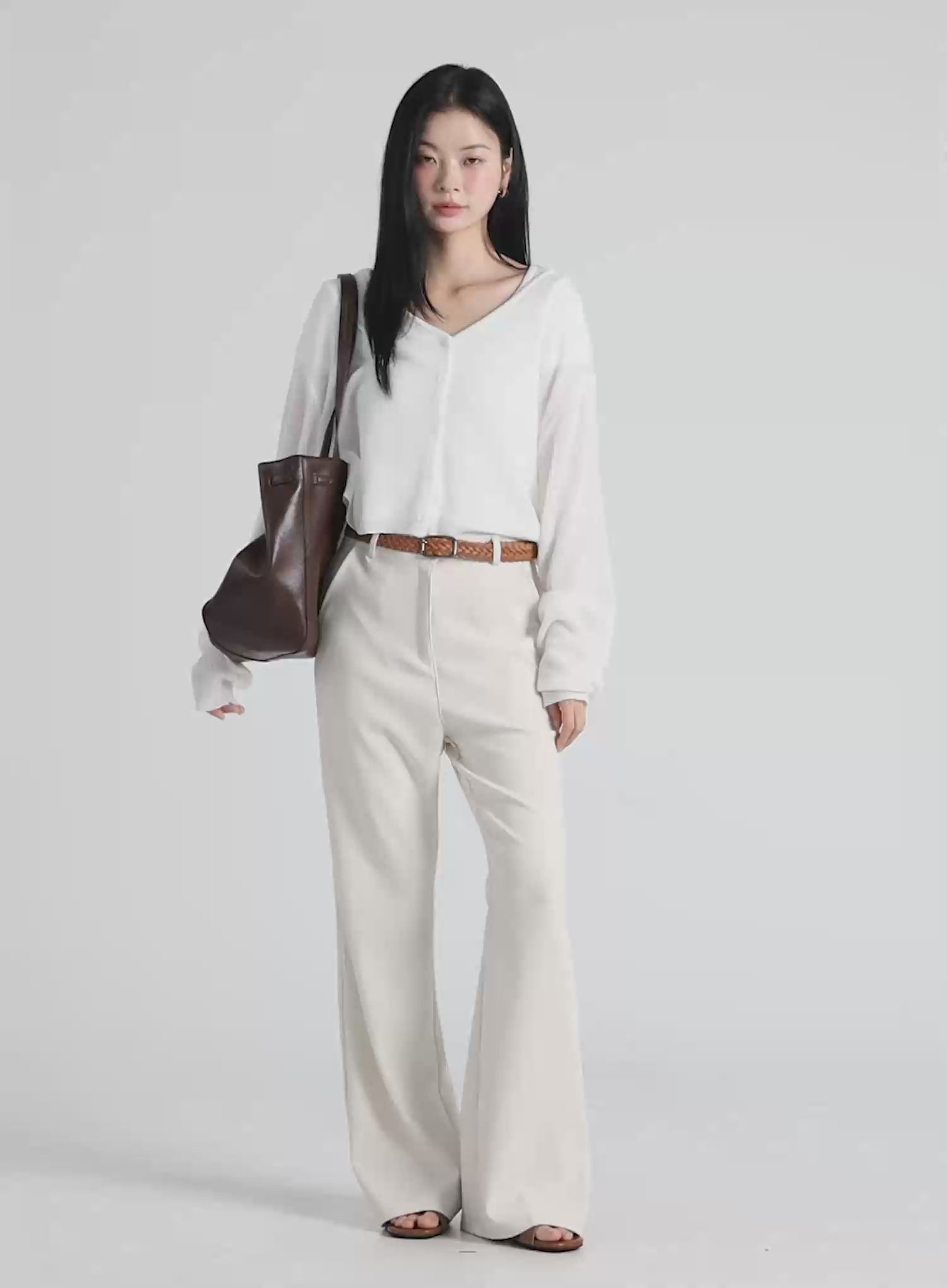 Lightweight Relaxed Fit Cardigan IU503