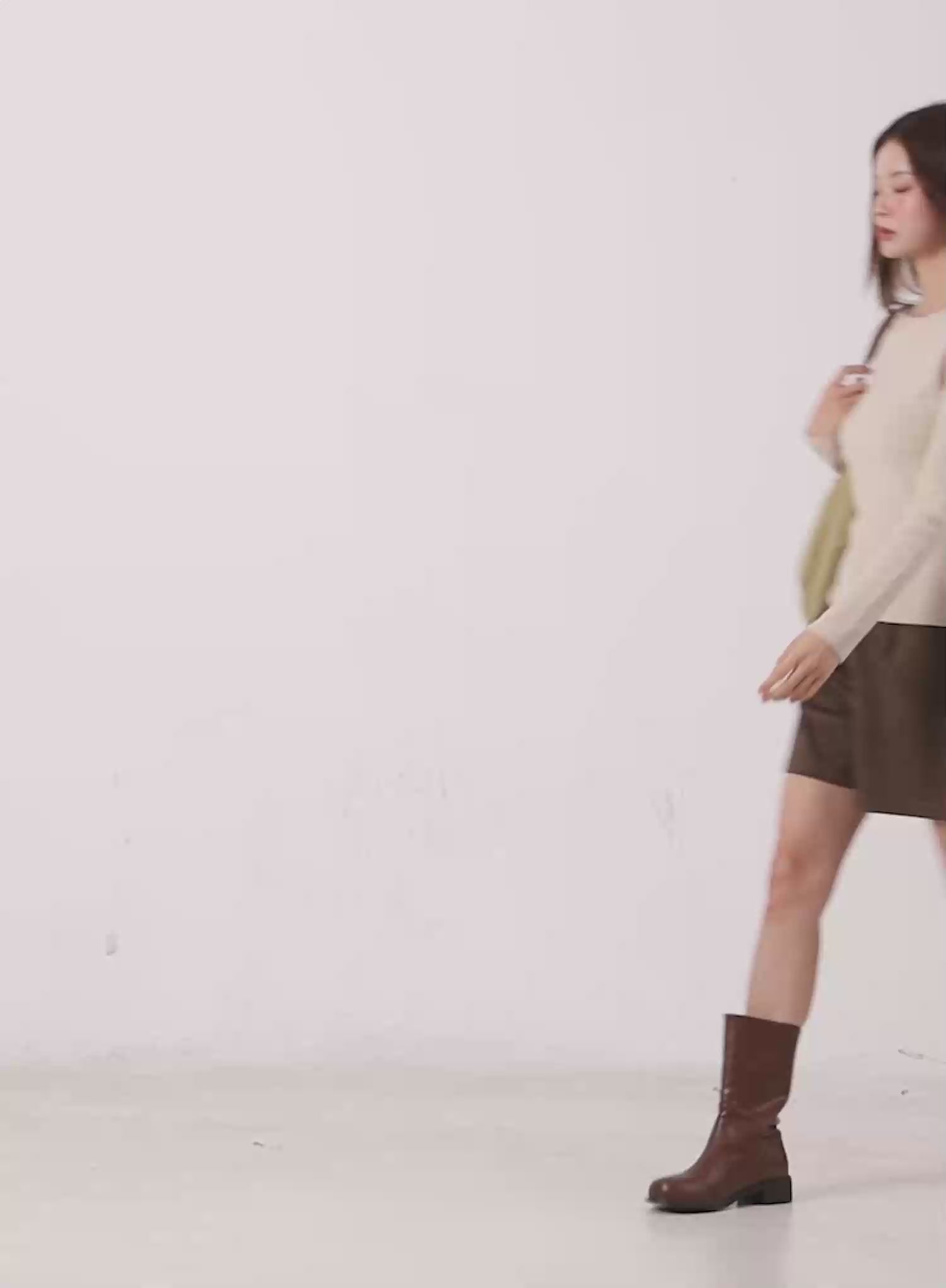 Loose Fit Boat Neck Knit CG520