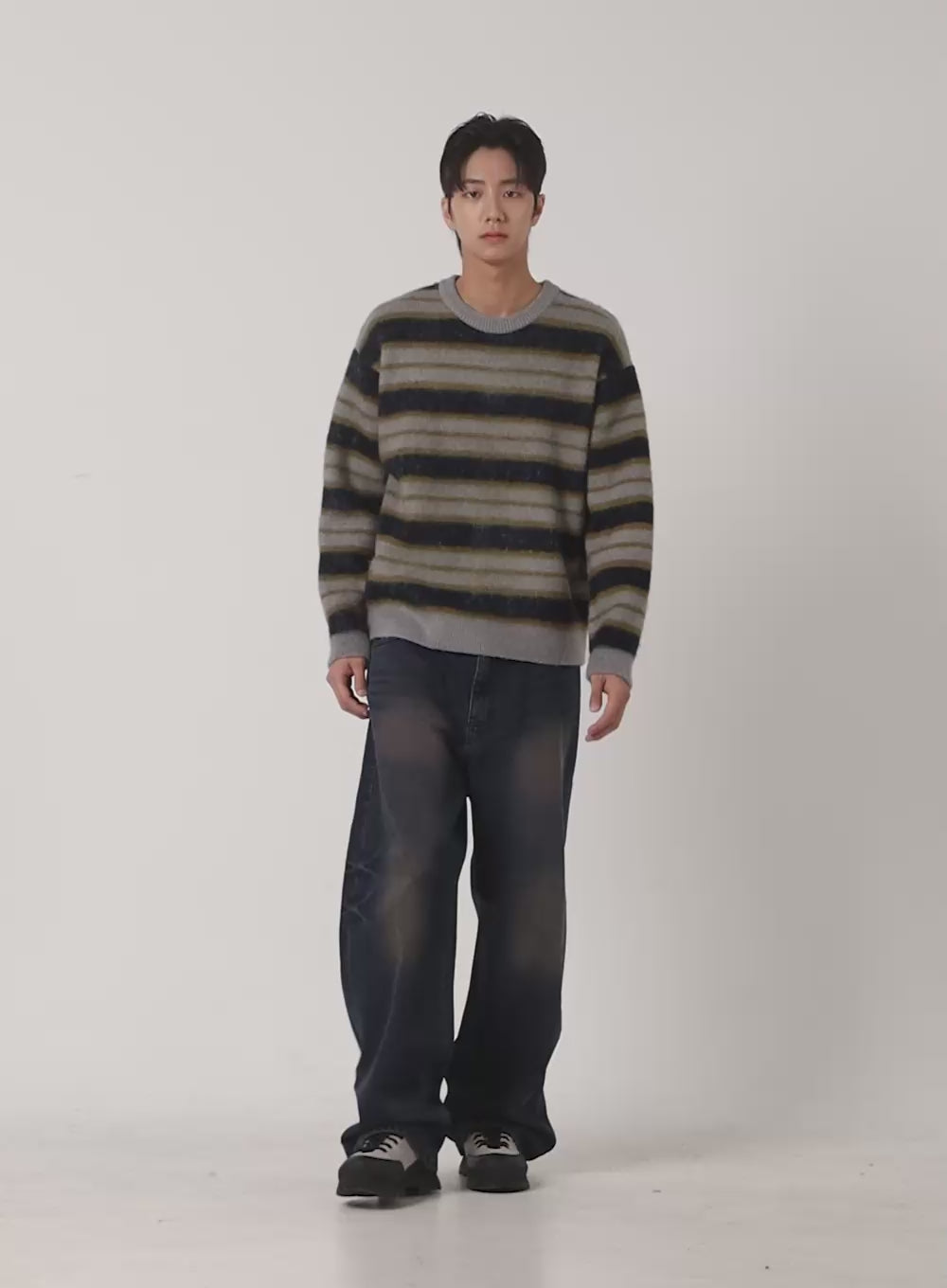 Men's Loose-Fit Striped Sweater ID406