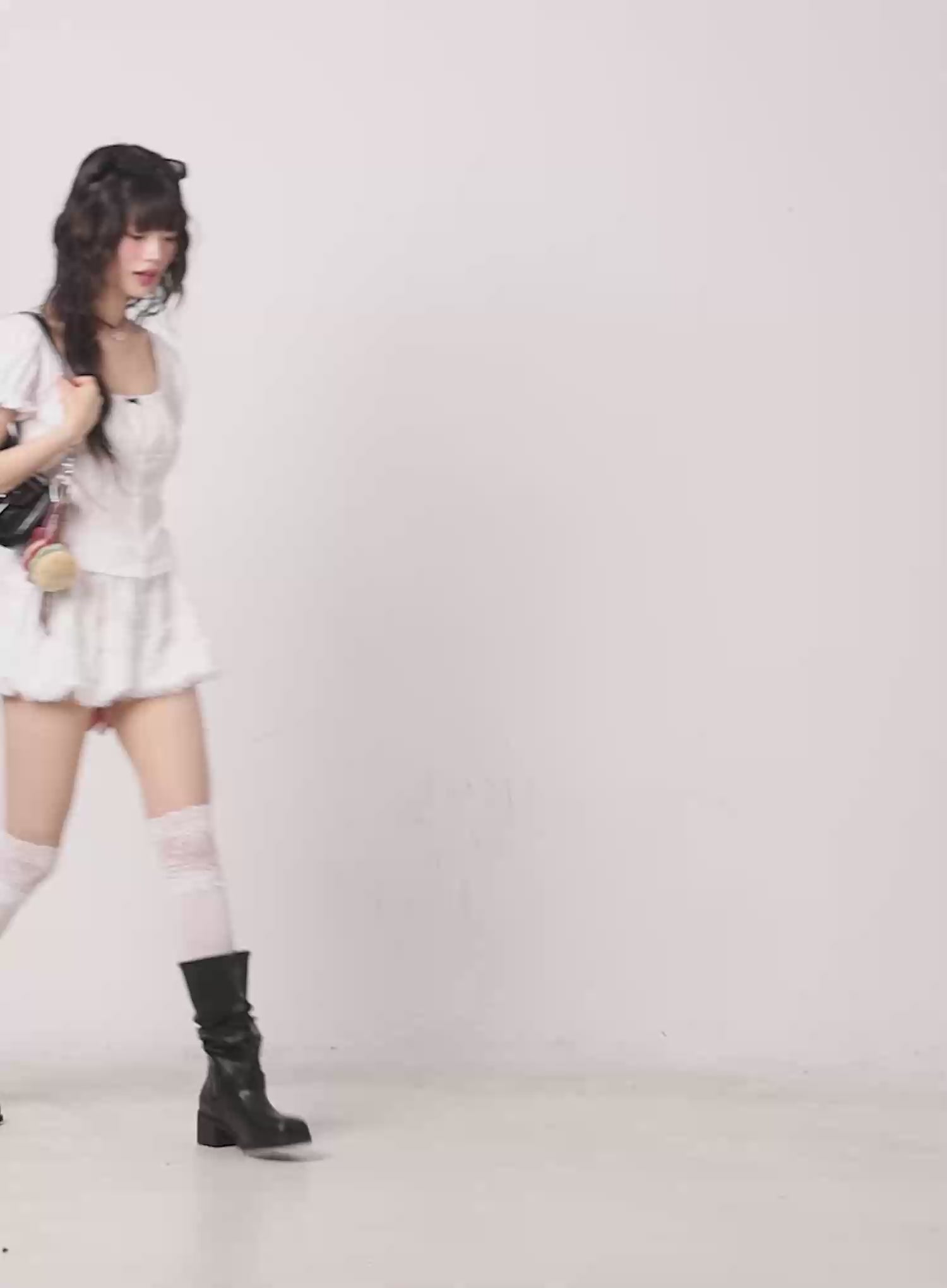 Ribbon-Detail Puff-Sleeve Top IL528