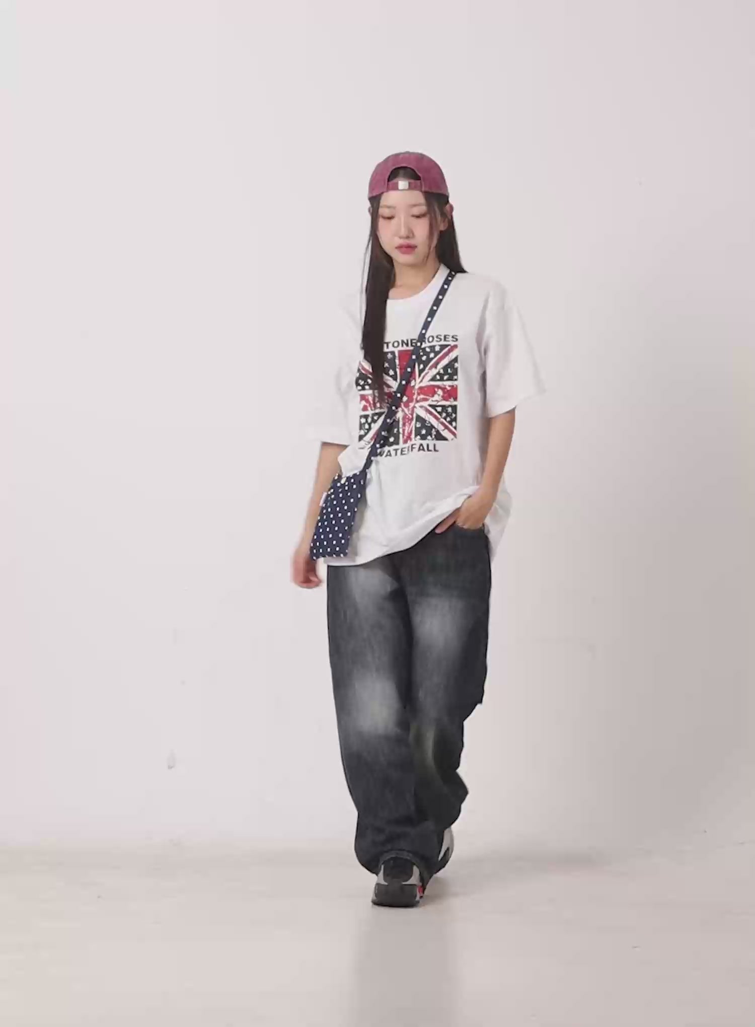 Sooyeon Washed Baggy Jeans CU527