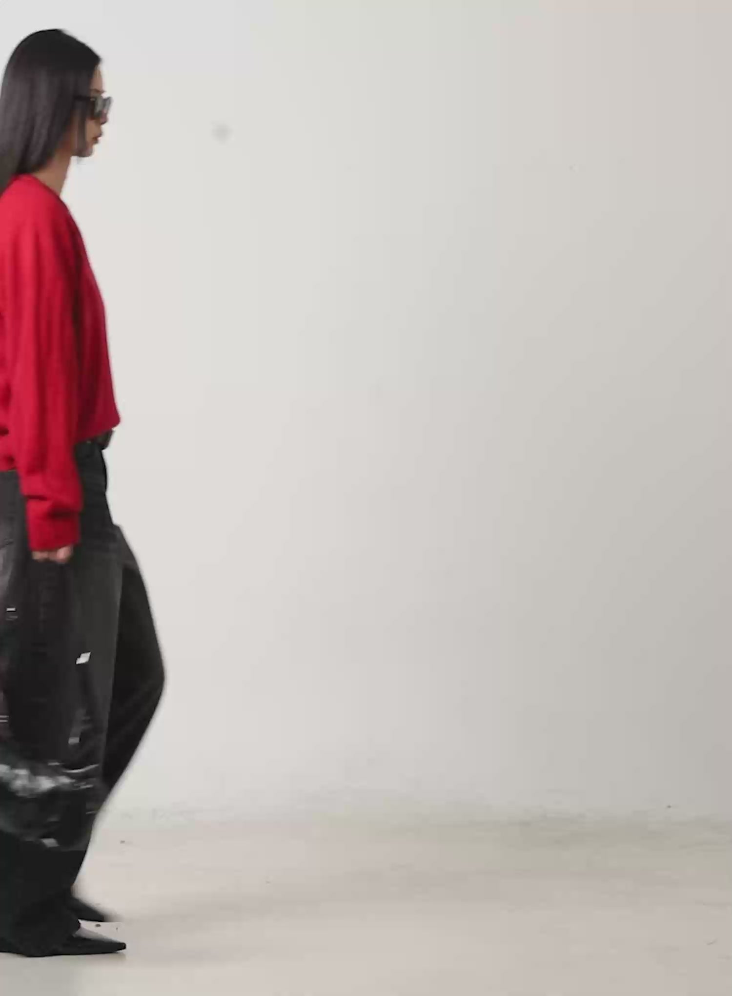 V-Neck Oversized Knit Sweater IM520