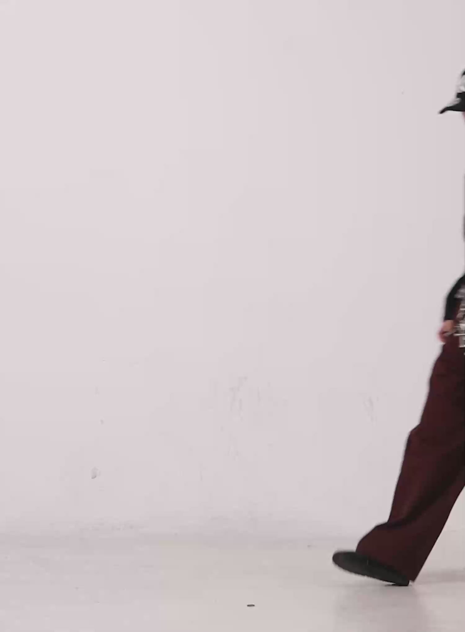 Classic Slim Fit Crop Hoodie CO507