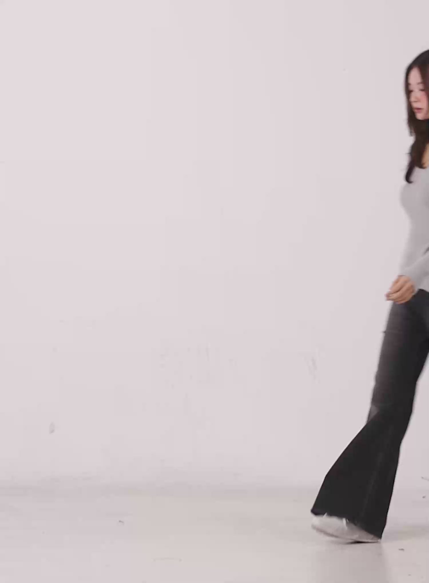 Ribbed V-Neck Long-Sleeve Knit Top CG521