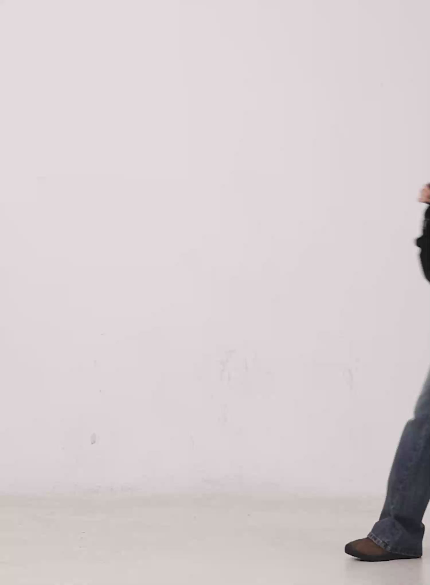 Ribbed Halterneck Top IO516