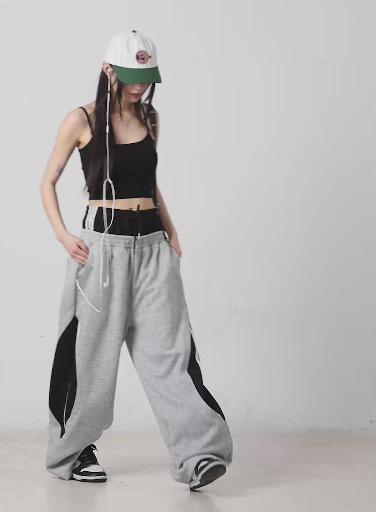 Basic Cropped Tank Top CM525