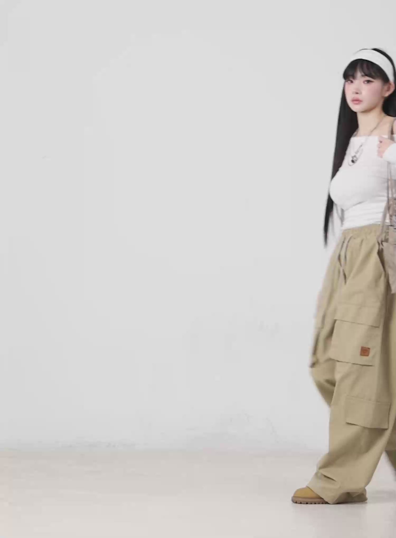 Wide Leg Cargo Pants with Elastic Waist CF519