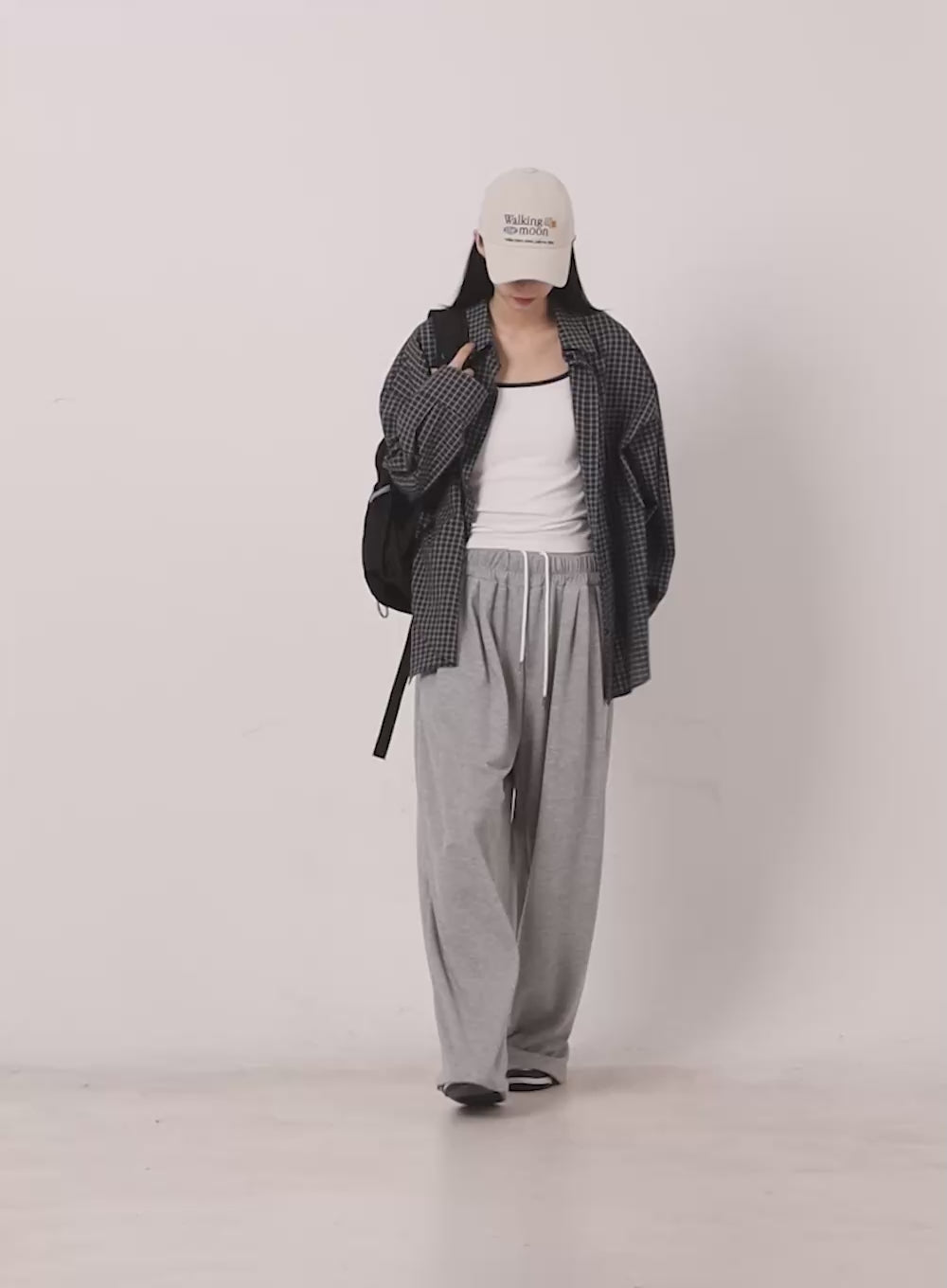Cozy Pintuck Wide-Leg Sweatpants CM517