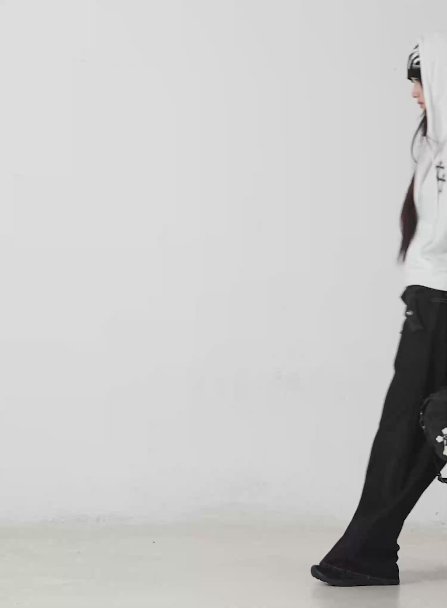 Cross Graphic Zip-Up Hoodie IM506