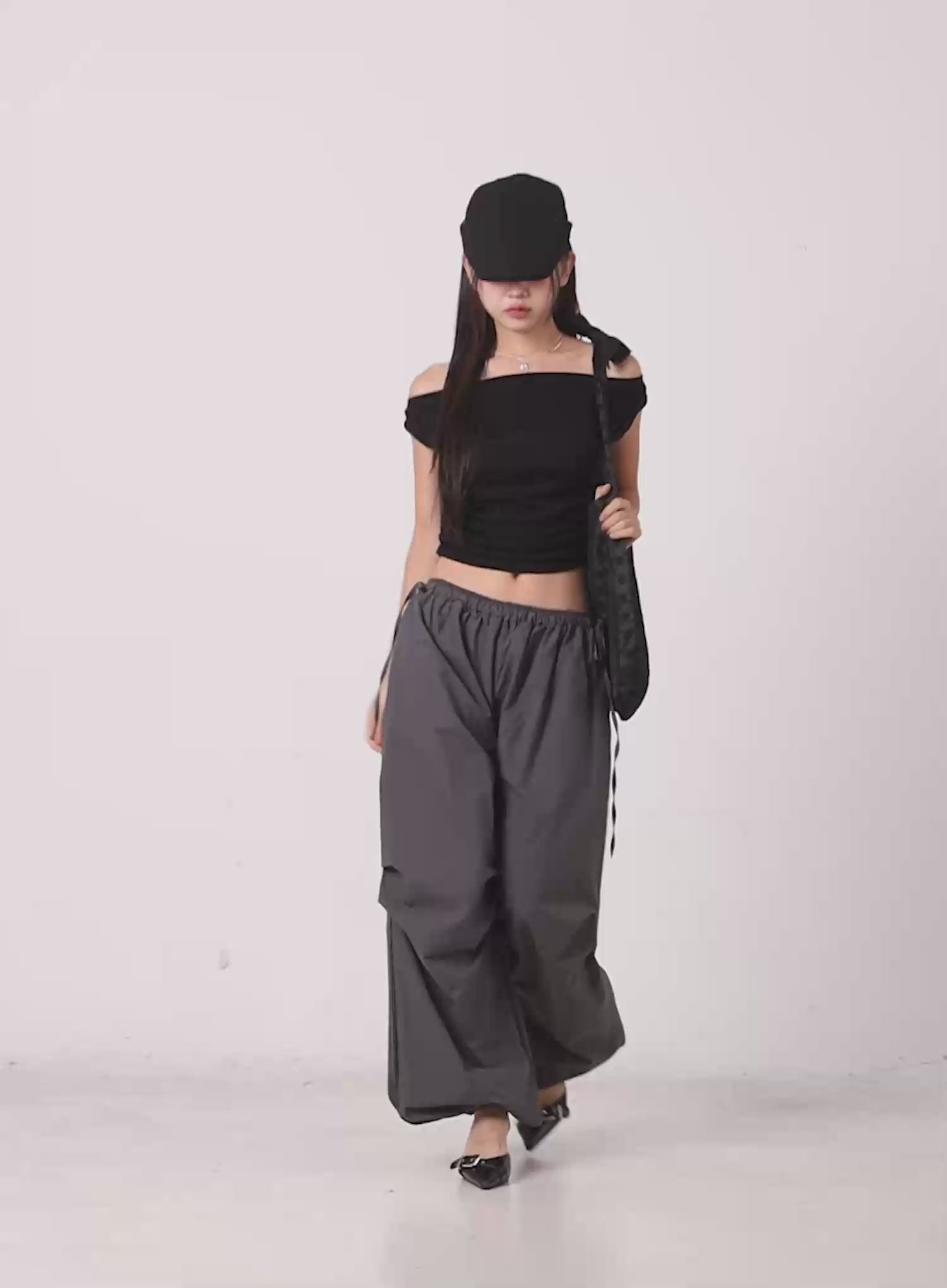 Pleated Wide-Leg Joggers CL518