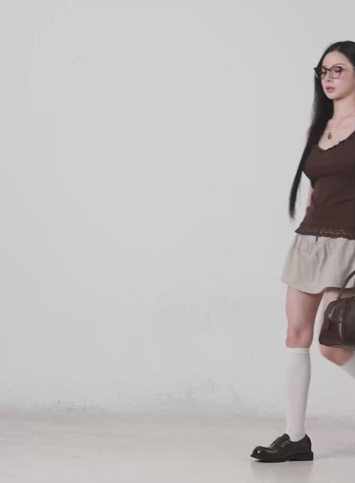 Lace Ruffle Trim V-Neck Tank CM518