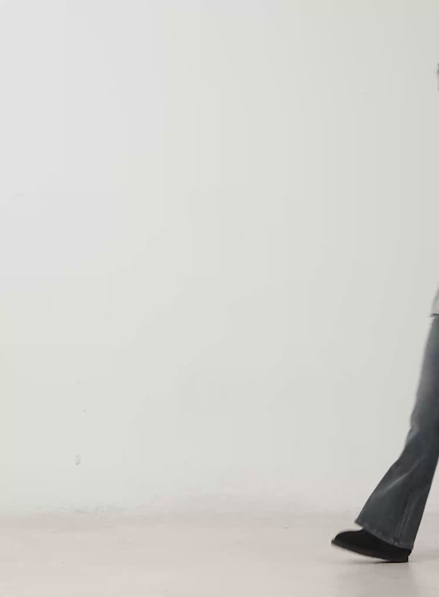 Kiera Low-Rise Fleece-Lined Bootcut Jeans CD509