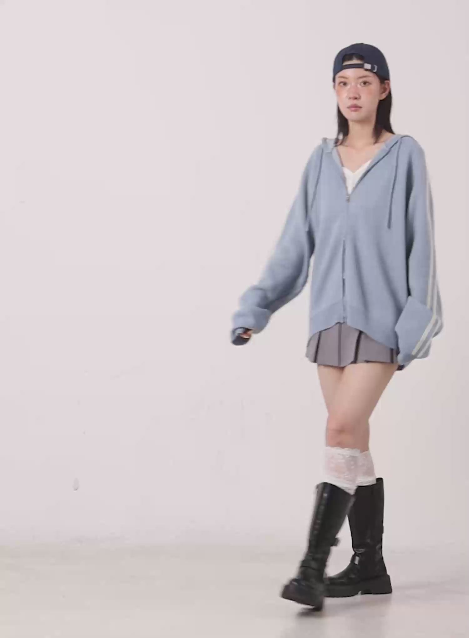 Striped Sleeve Casual Hoodie IS515