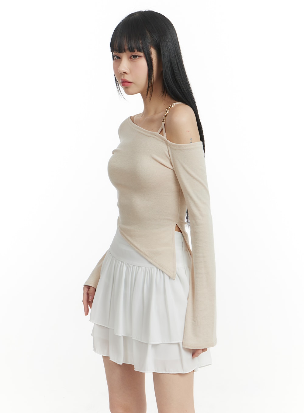 chain-detail-one-shoulder-long-sleeve-im406