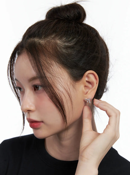 Bow Stud Earrings IN514
