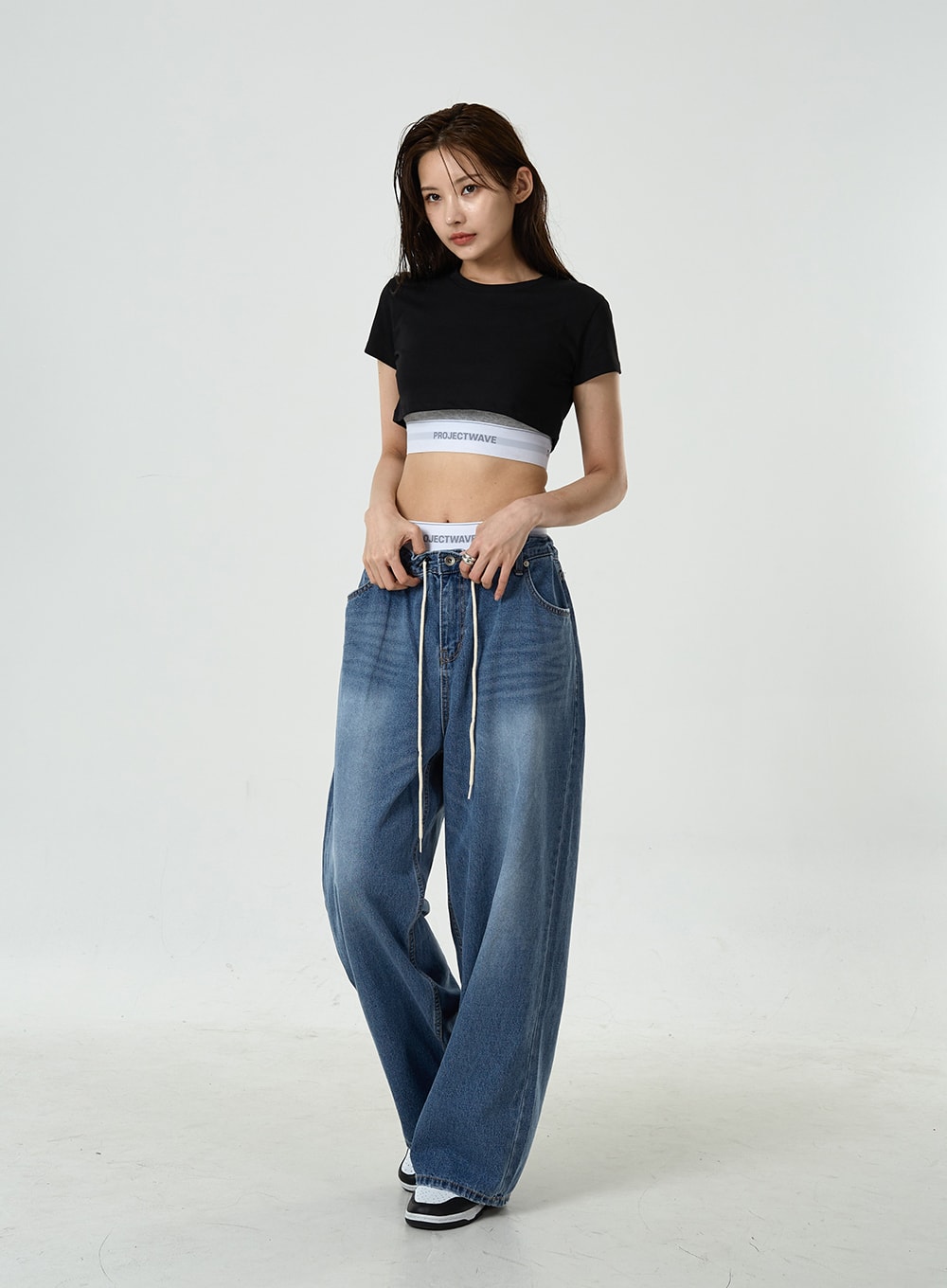 Low-Rise Wide Jeans CU7
