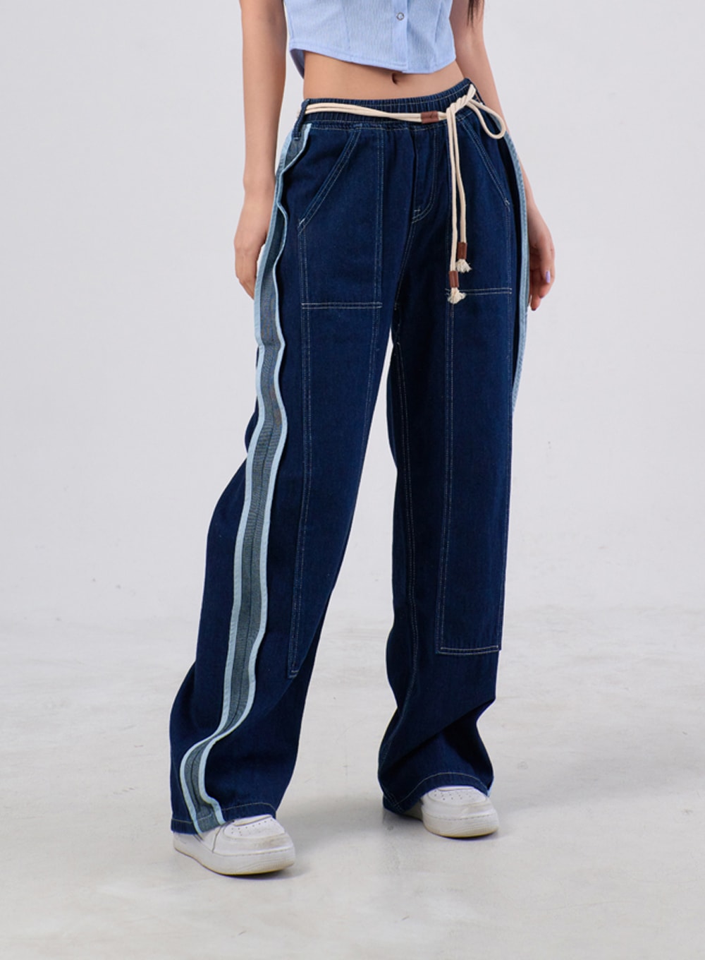 Stripe Baggy Jeans IA304 - Korean Women's Fashion | LEWKIN