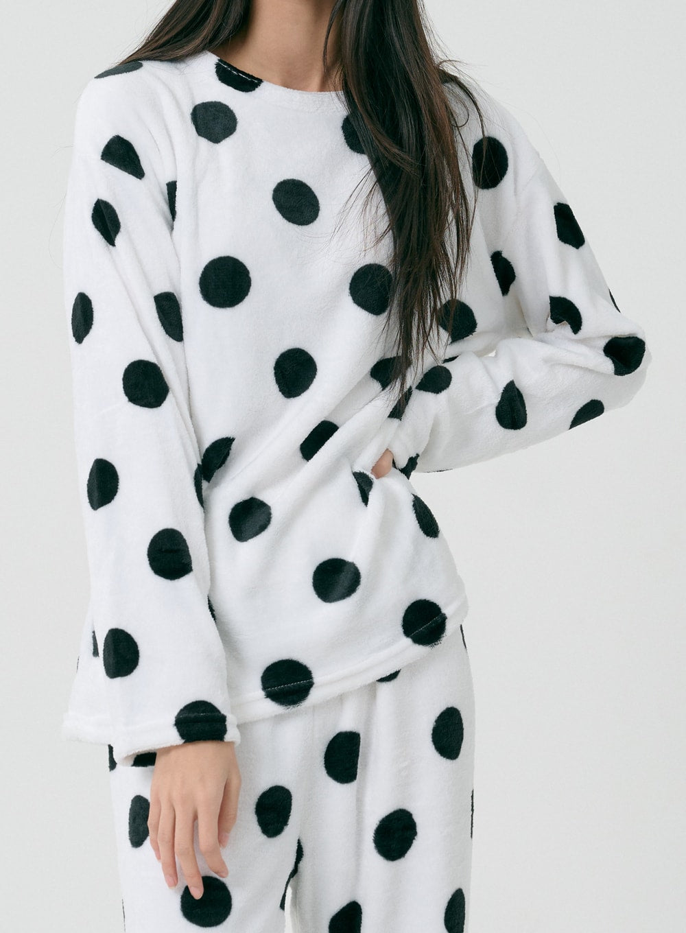 Black and white cheap polka dot pajama set