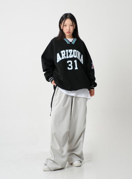 Unique Side Zipper Detailing Wide Bending Pants IS07