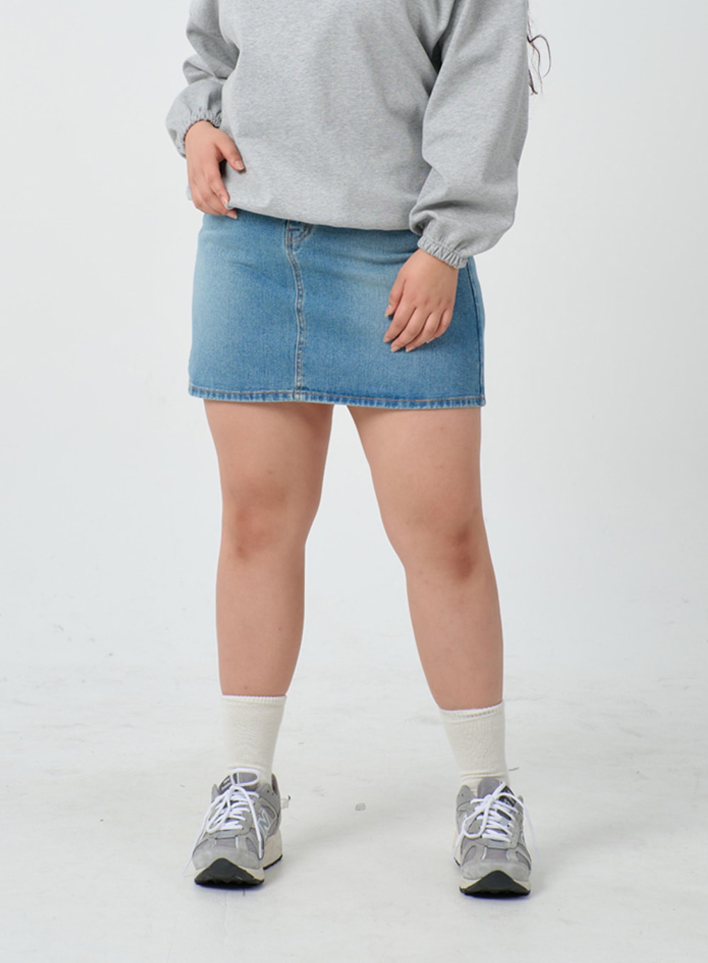 Plus Size - Denim Mini Skirt - Distressed Medium Wash - Torrid