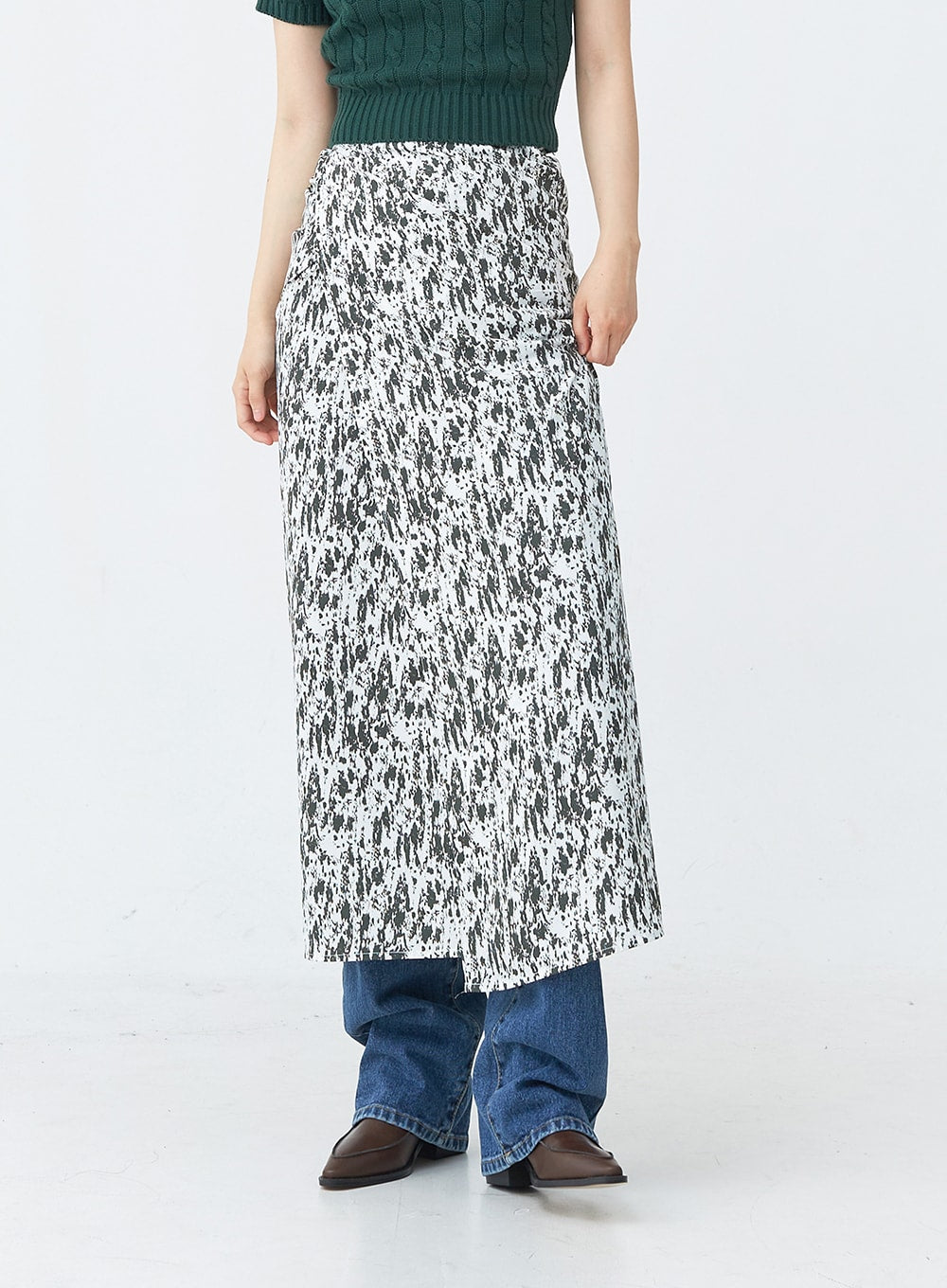 Layered Wrap Skirt with Pattern UU1407