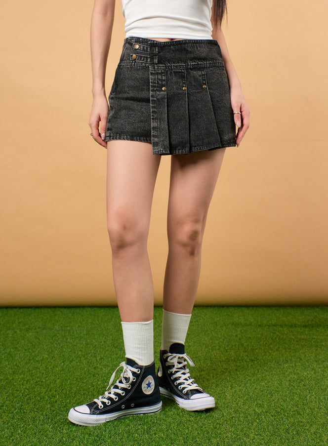 unbalanced-denim-pleated-mini-skirt-ij430 / Black