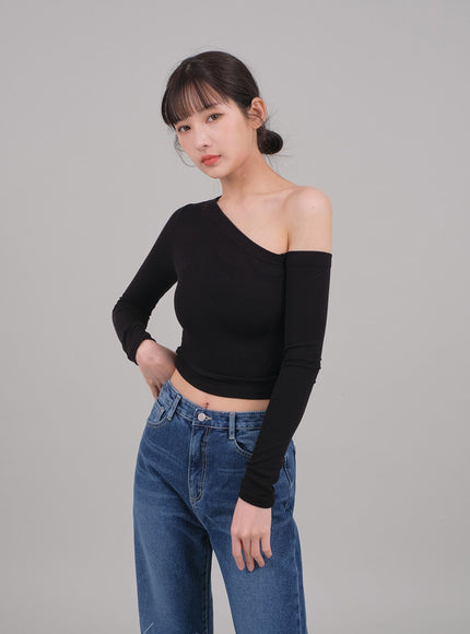One Shoulder Crop Top C2701