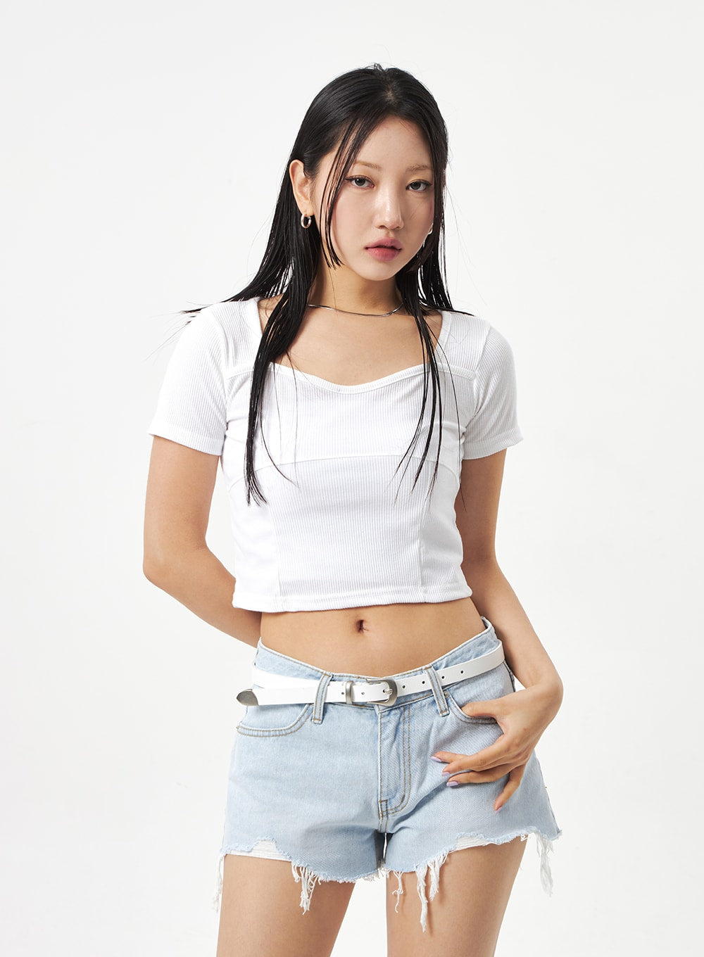 Heart Neck Cropped Tee CA320