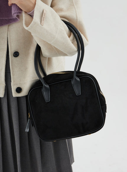 Square Zipper Shoulder Bag ON04