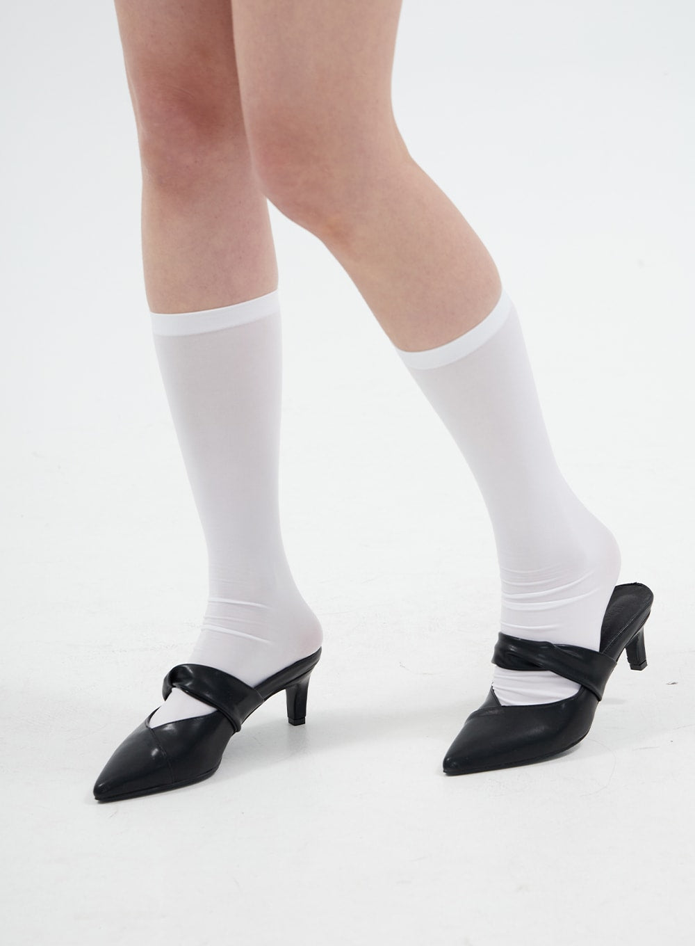Sheer Knee Socks CM8