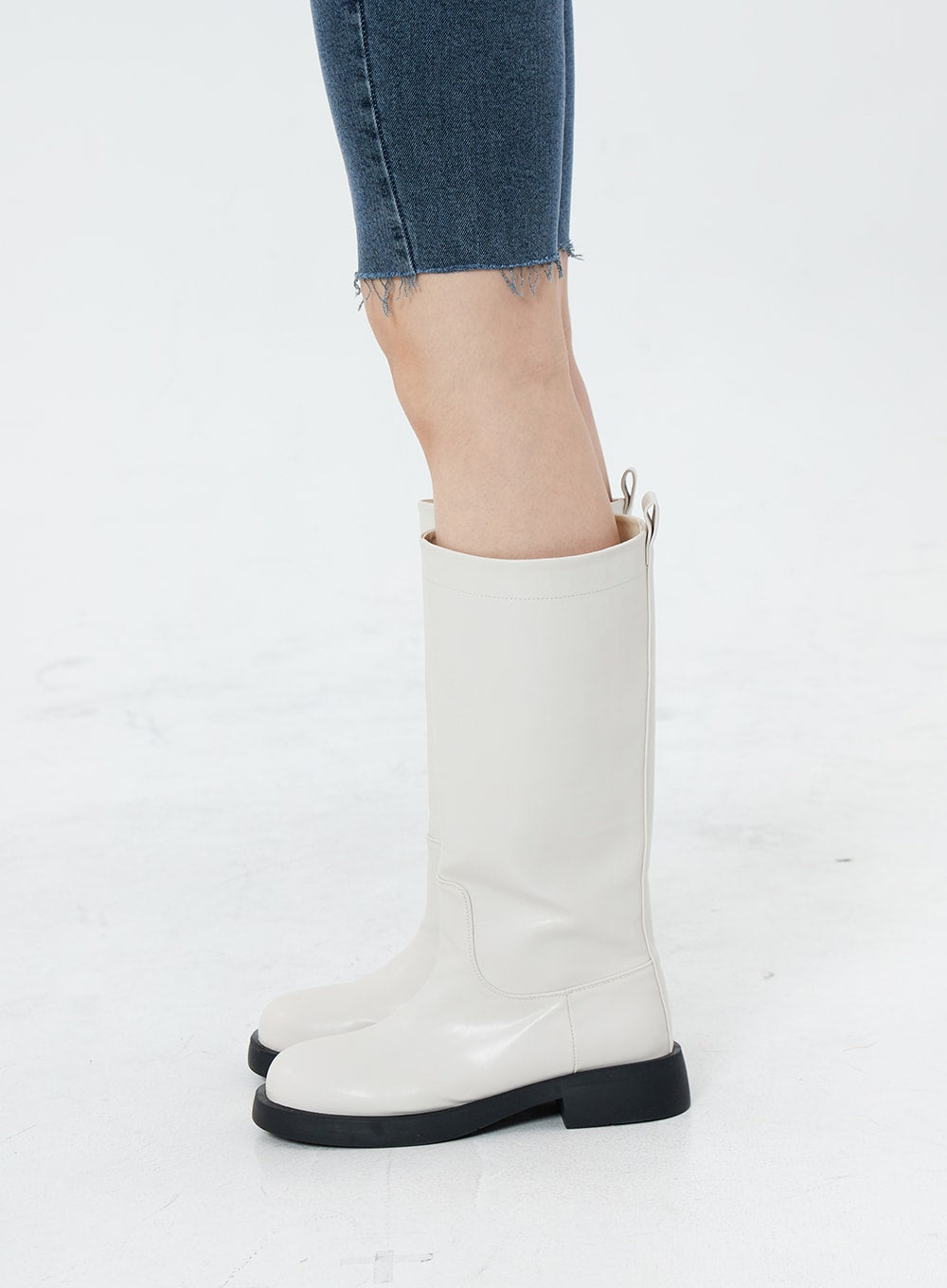 Basic Round Toe Wide Long Boots OS19
