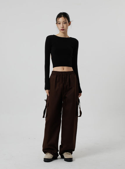 背部交叉繫帶上衣 CF308