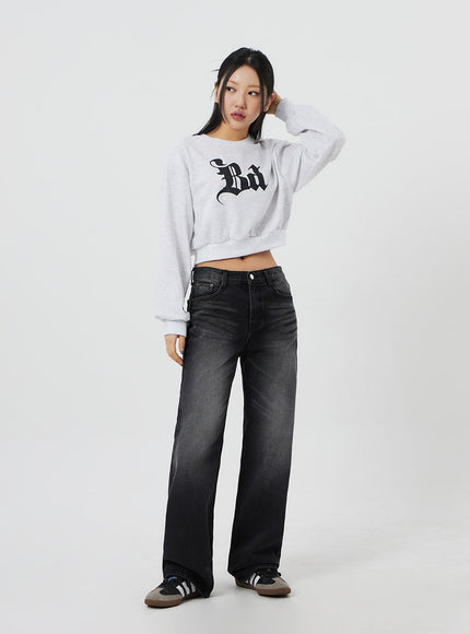 Mid-Rise Bootcut Jeans CF327