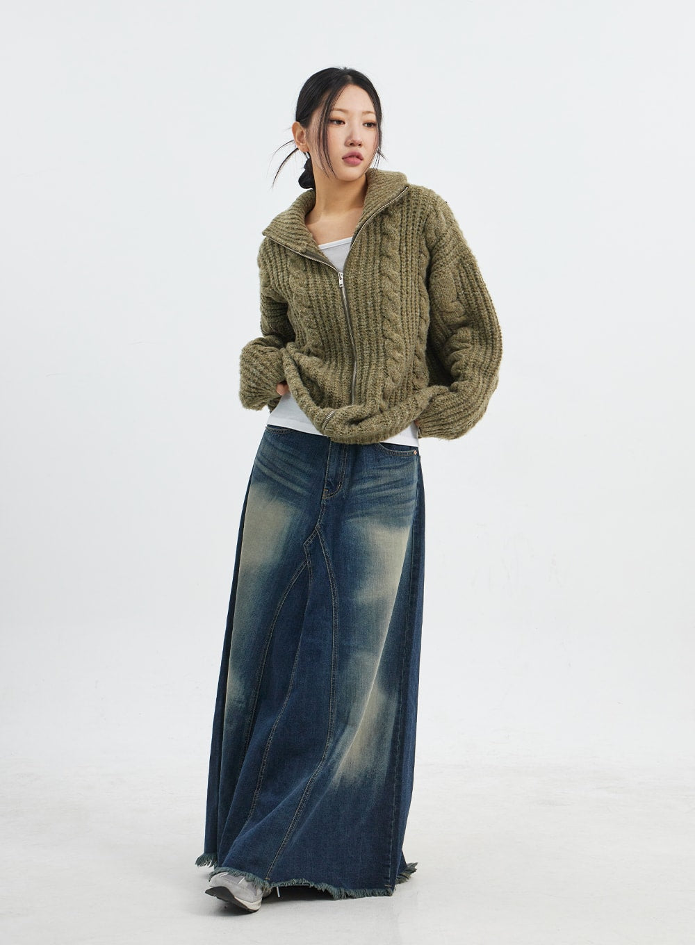 Dark Wash Maxi Denim Skirt CJ317