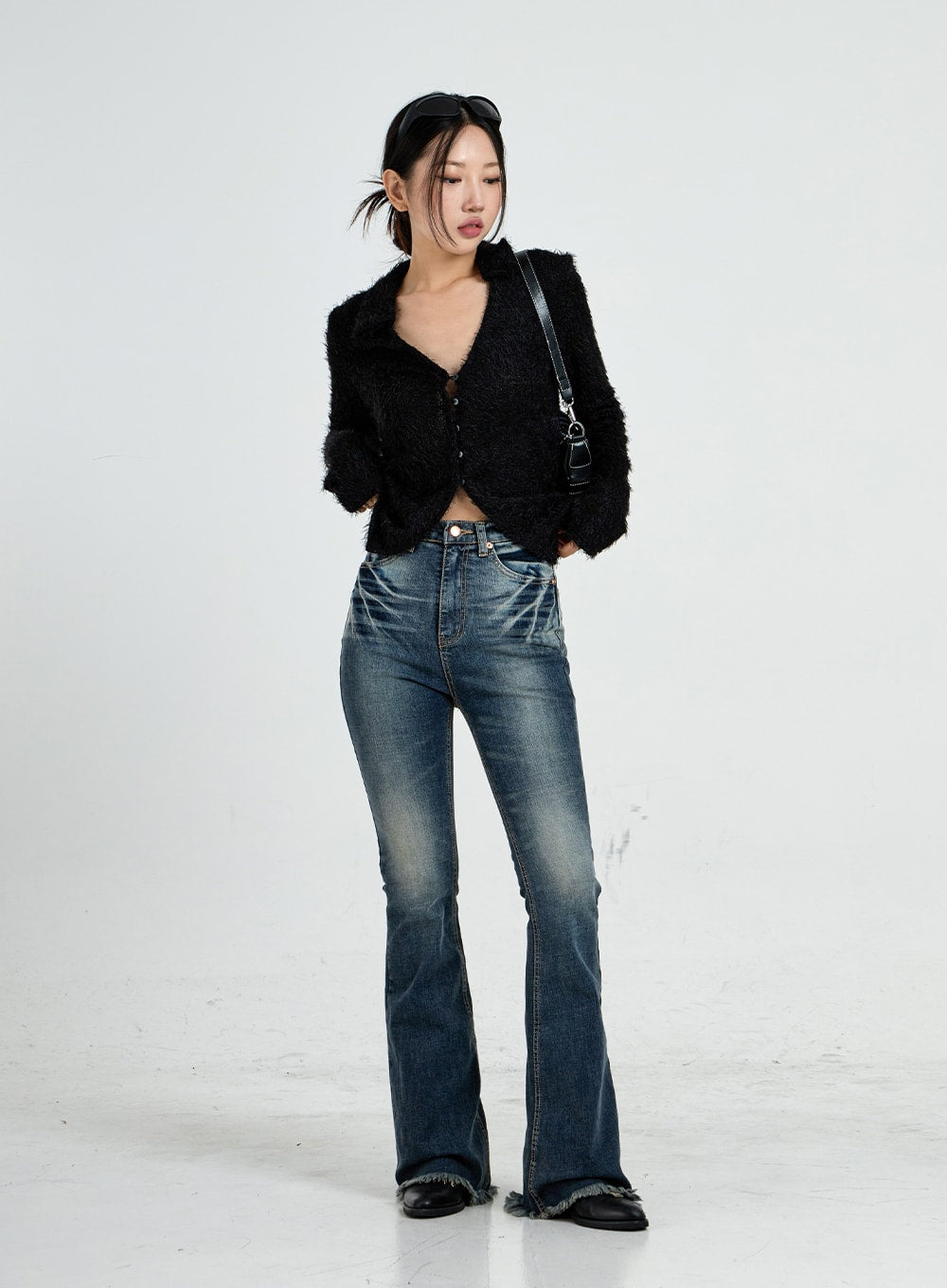 褪色水洗微喇牛仔褲 CO17