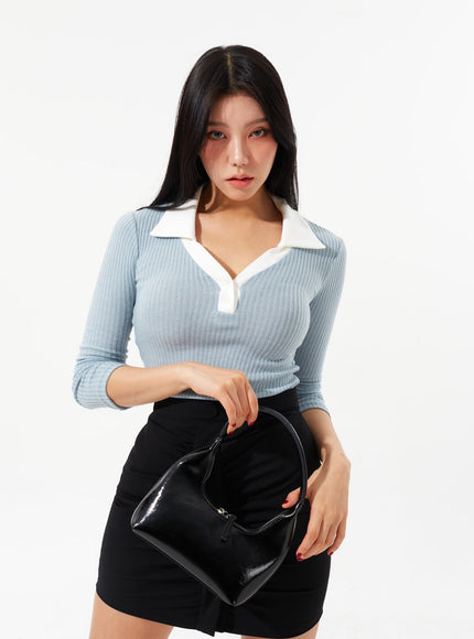 Ribbed Knit V-Neck Top IM323