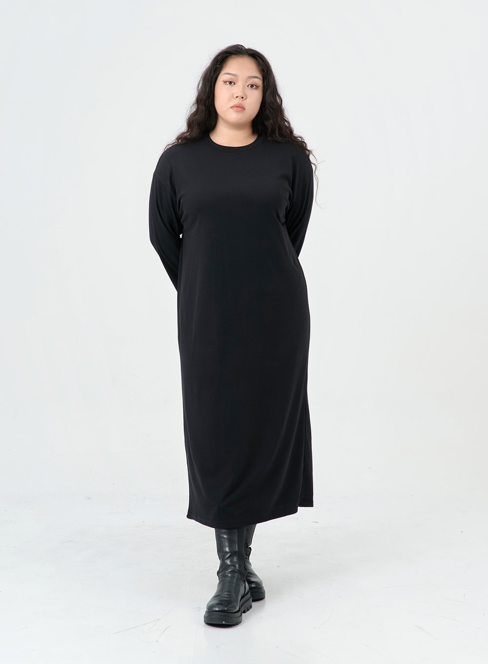 Plus Round Neck Long Skirt IS02
