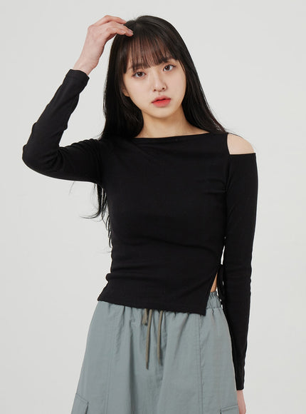 Cut Out Shoulder Top OF327