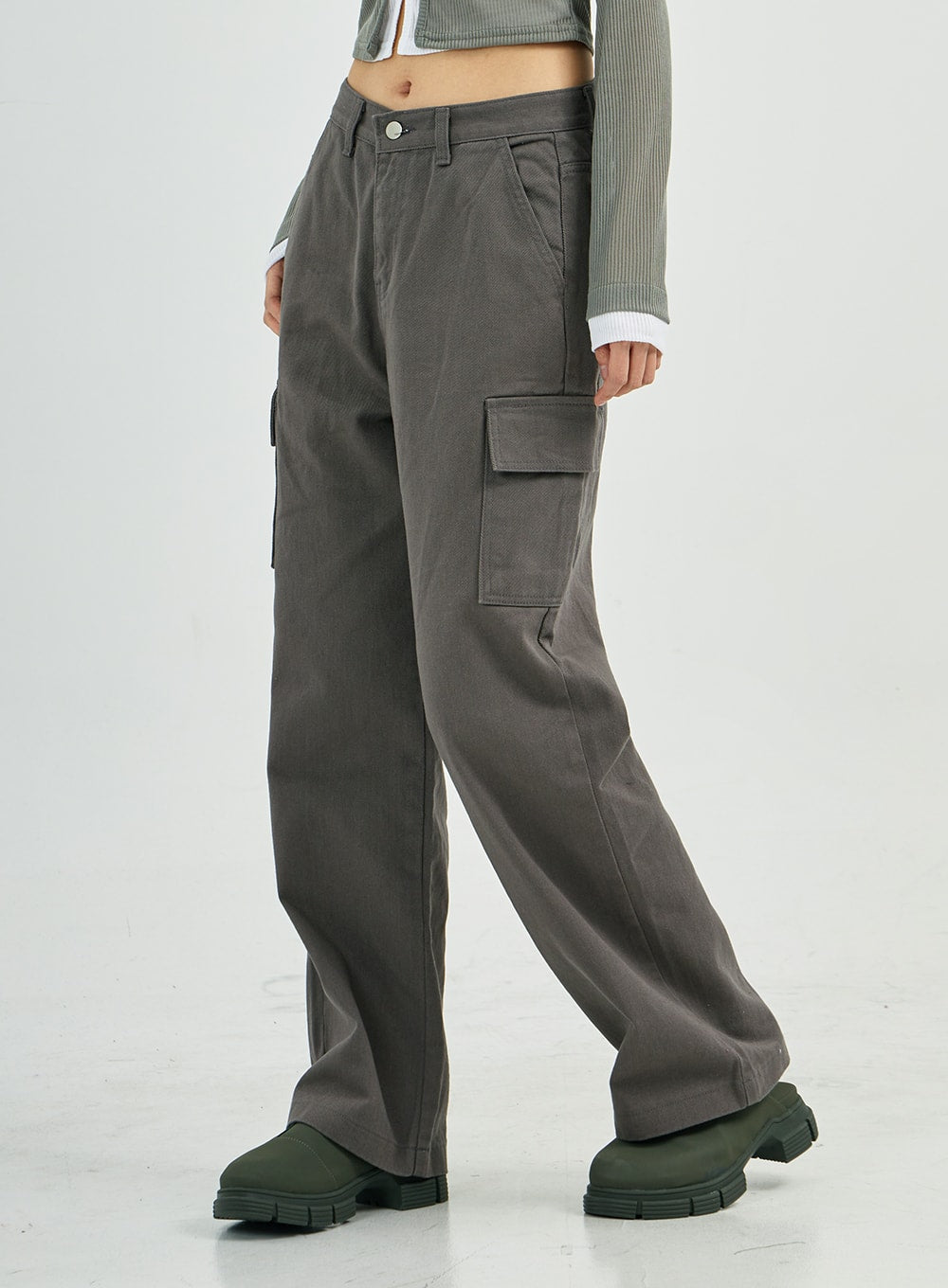 Cotton Wide-Leg Cargo Pant