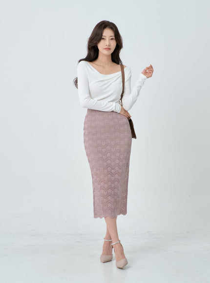 Wide V-Neck T-Shirt IO21