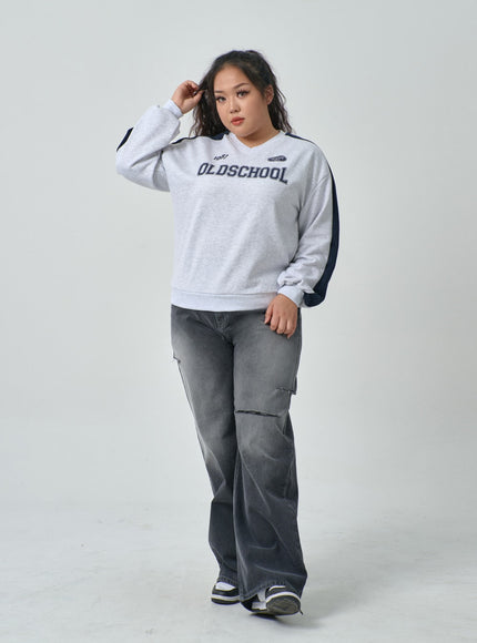 加兩色V領衛衣IF317