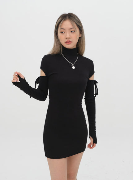 修身鏤空迷你連衣裙 C2001