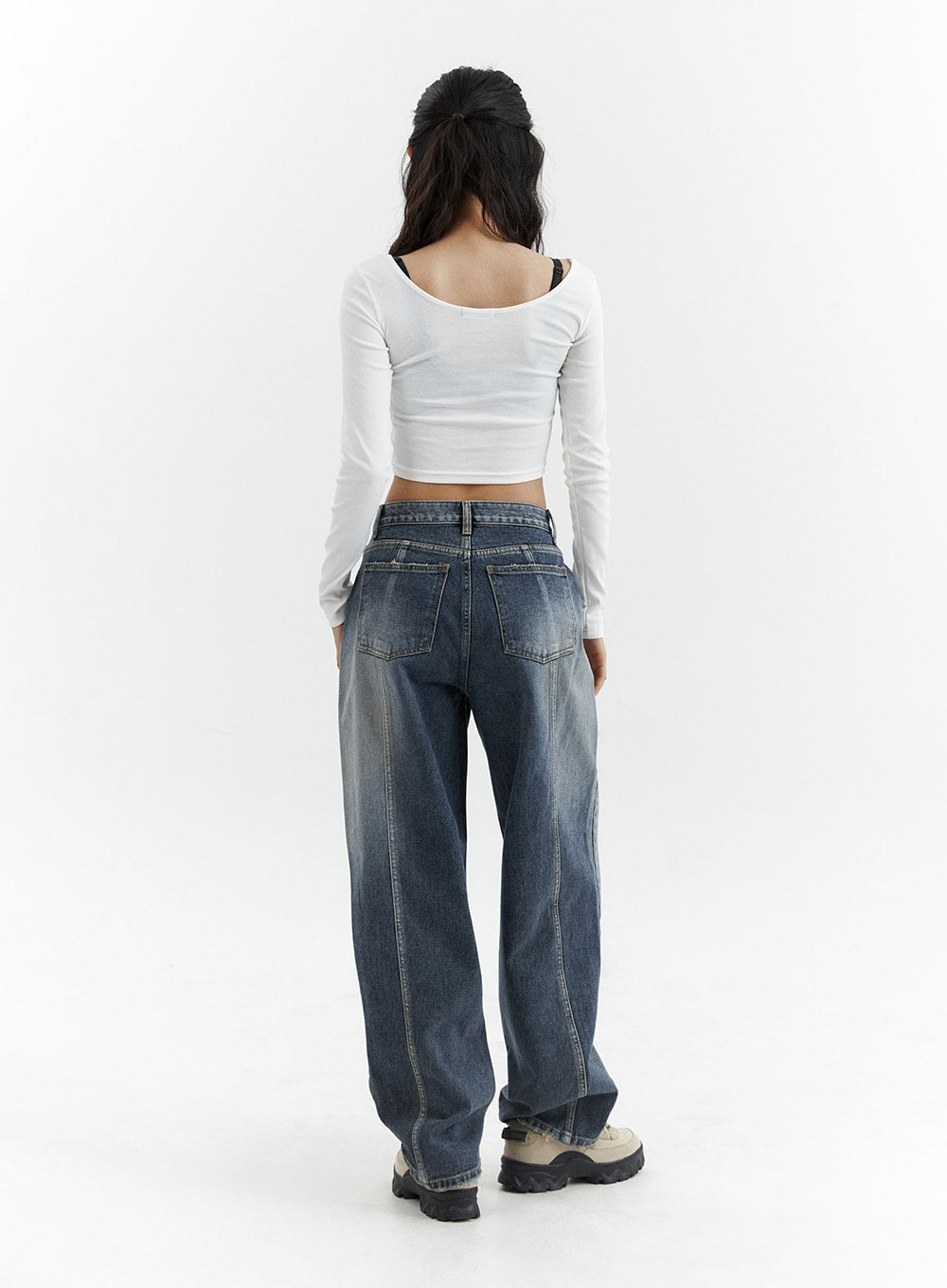 Washed Button Straight Leg Jeans CJ425 in dark blue, full back view on model, two patch back pockets with contrast stitching, washed denim with center back seam detail and wide straight leg hem.