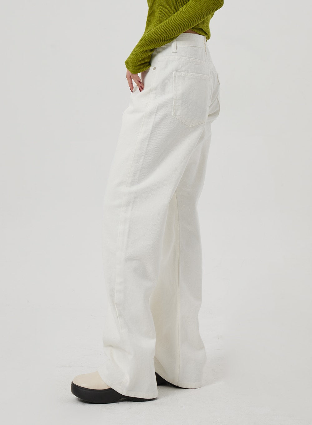 Wide Leg White Jeans BF310